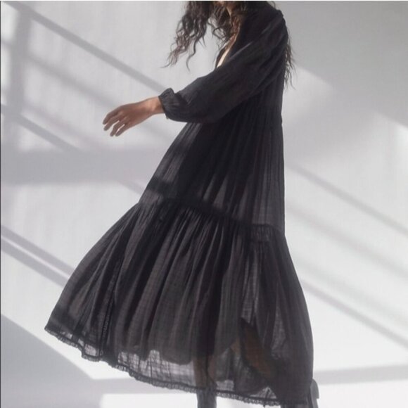 Aritzia Dresses & Skirts - WILFRED Whimsy Dress Maxi Boho Long Sleeve Dress Blakc XS ARITZIA